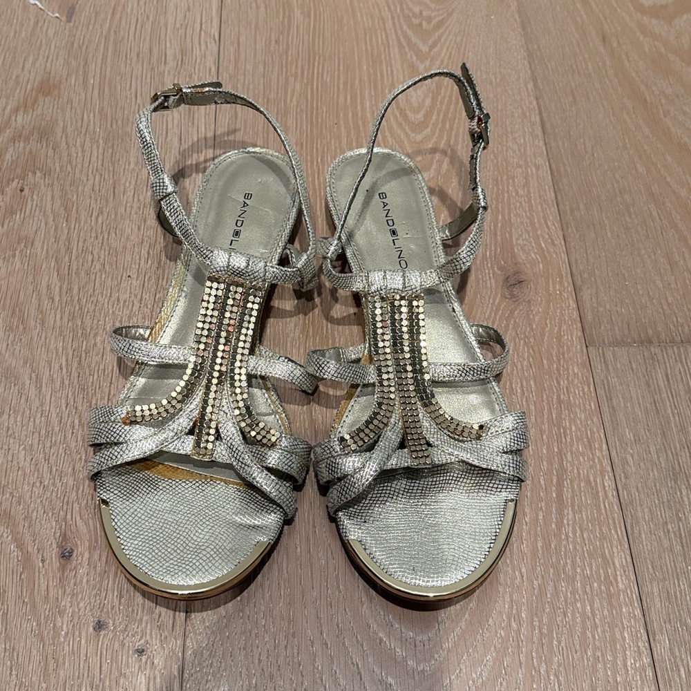 Bandolino Gold Sandals 7